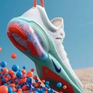 Nike Joyride Duel Run Running Shoes--M 7.5/W 9